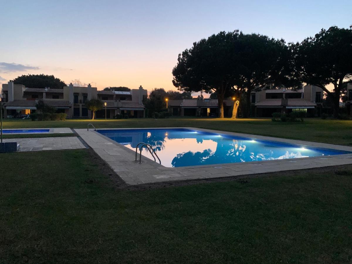 Casa De Ferias Com Piscina - Condominio Vilamouratenis Kültér fotó