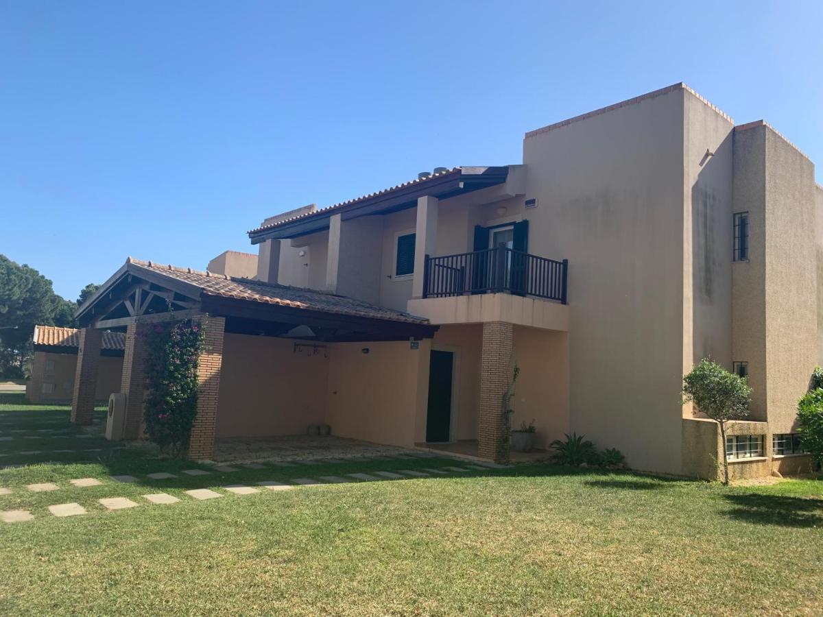 Casa De Ferias Com Piscina - Condominio Vilamouratenis Kültér fotó